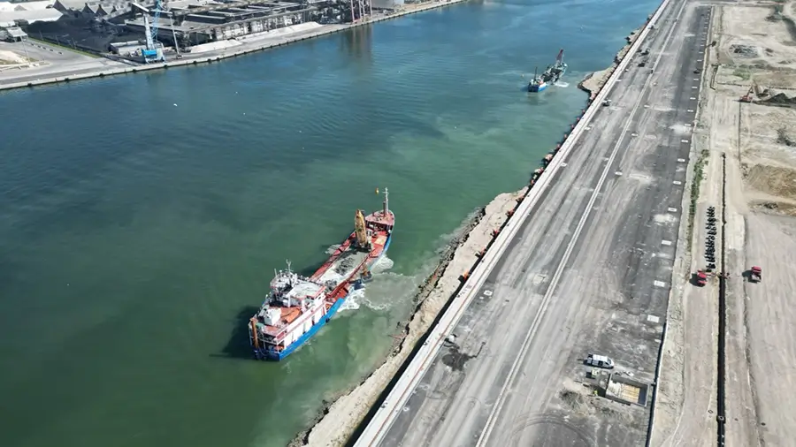 SEACON Porto di Ravenna lavori di attuazione del PRP vigente